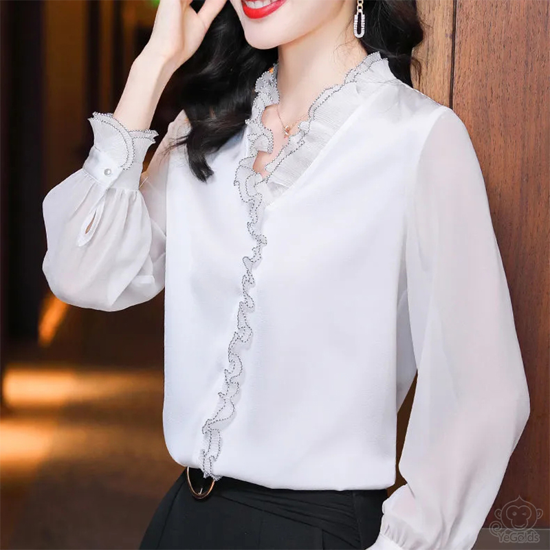 เสื้อคอวีผ้าไหม  [การป้องกันและควบคุมการแพร่ระบาด สินค้าได้รับการฆ่าเชื้ออย่างเต็มที่ก่อนที่จะส่งถึงคุณ โปรดมั่นใจในการซื้อ]